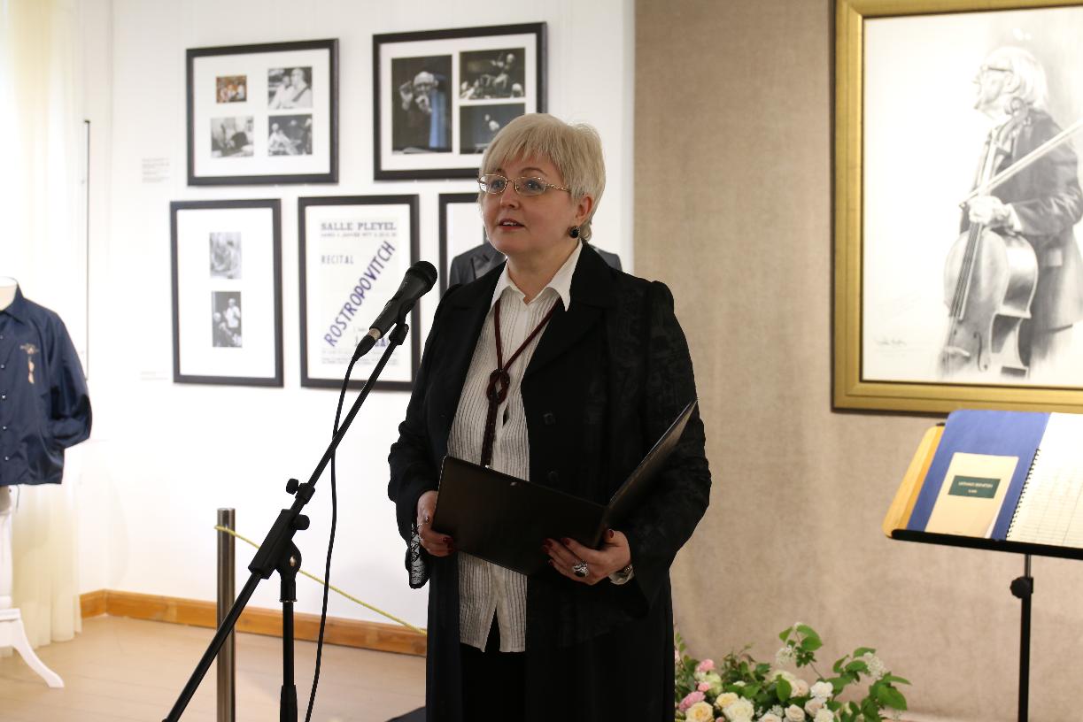 «Мстислав Ростропович. Просто Гений!» К 95-летию со дня рождения (архивные документы, личные вещи и предметы из частног…