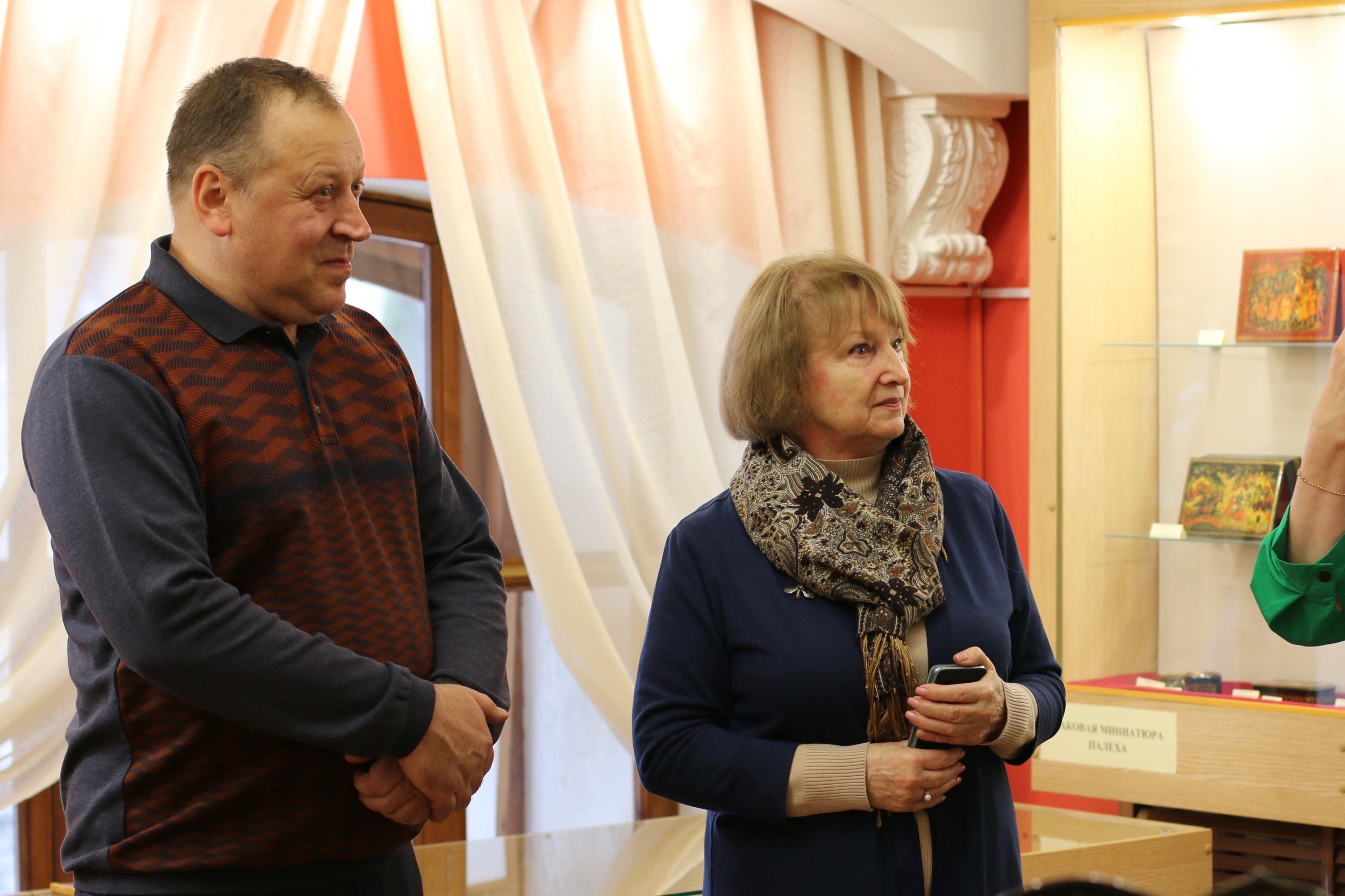 «Янтарные крылья для Аллы». Работы художника-ювелира Дмитрия Голубева