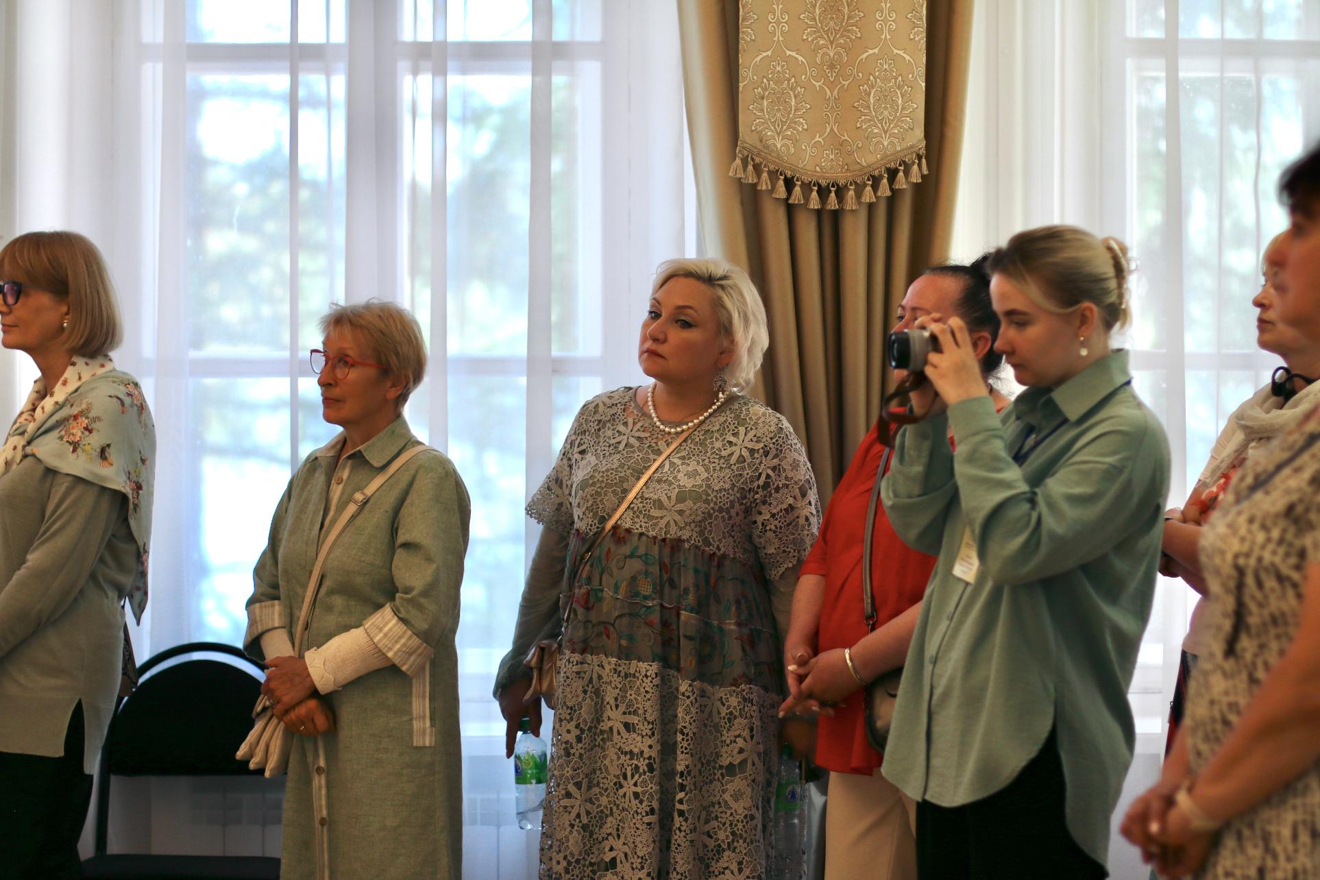 В Музее пейзажа выставили картину Исаака Левитана «Корниш – юг Франции»
