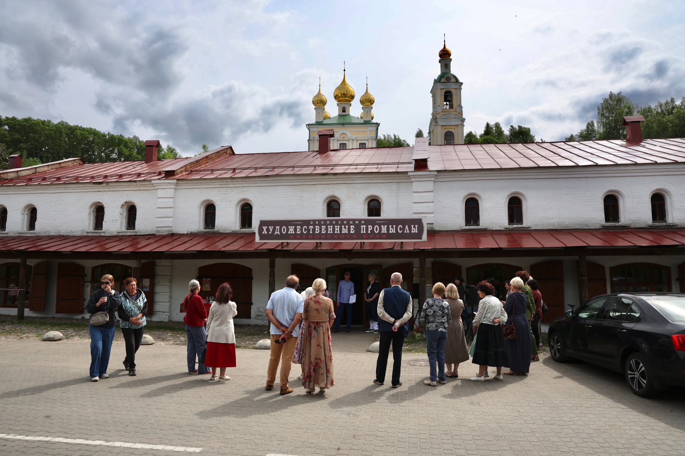 «Колесо жизни». Юбилейная выставка холуйского художника Александра Смирнова