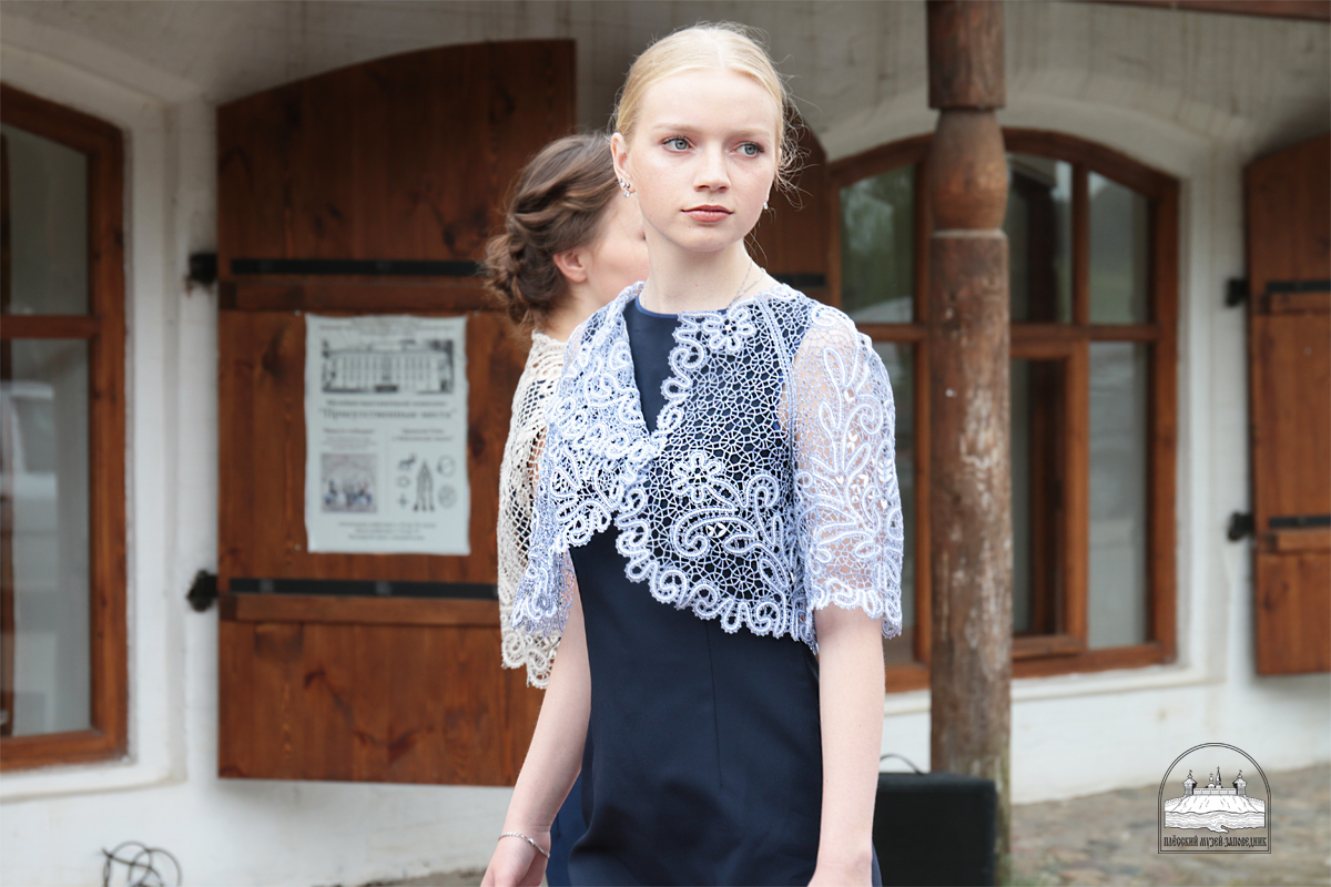 Выставка молодых талантов «Вологодское кружево» в рамках XII Российского фестиваля моды «Плёс на Волге. Льняная палитра…