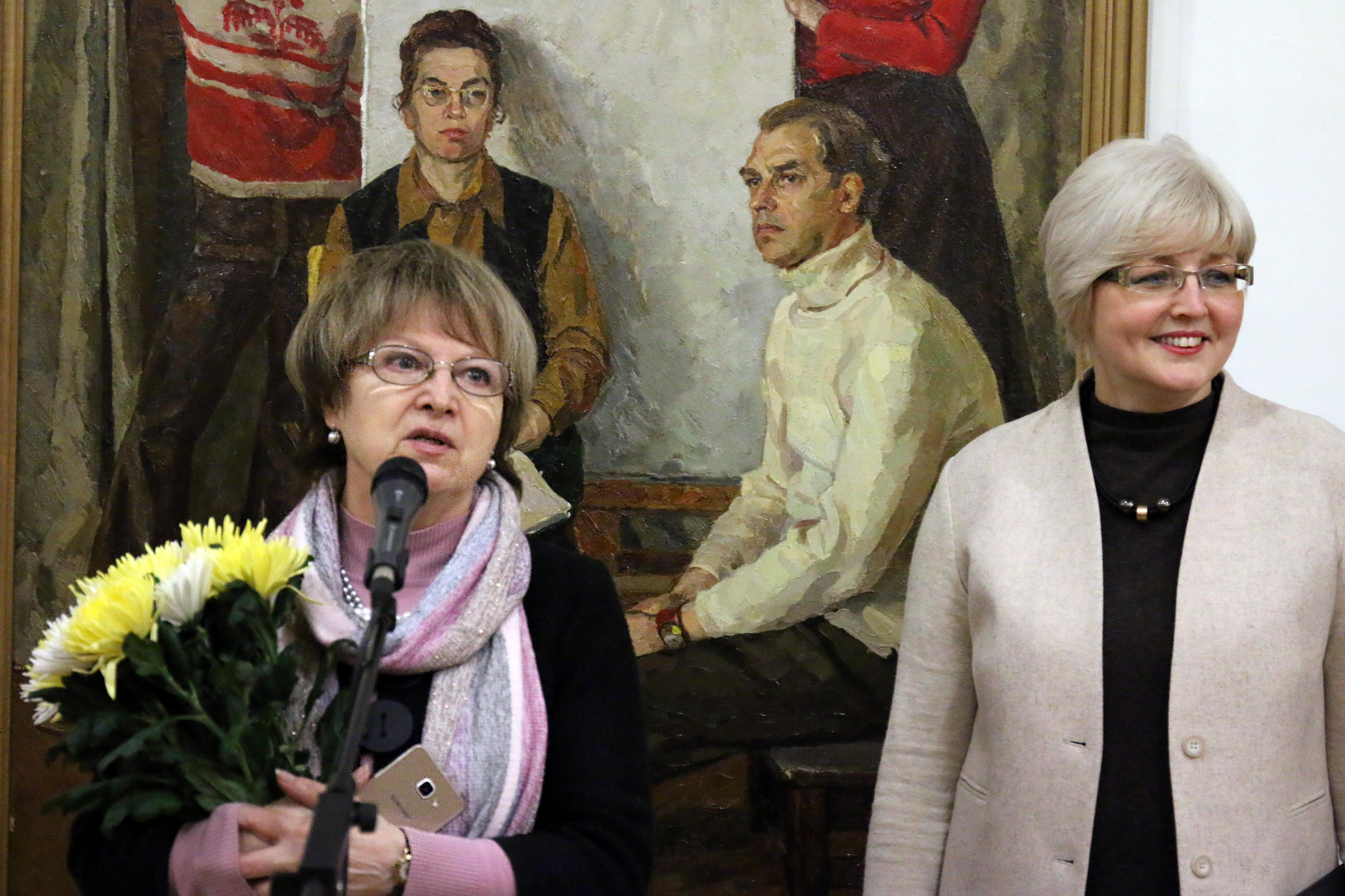 Выставка \"Наши, народные. Нина и Валерий Родионовы\" . К 100-летию Иваново-Вознесенской Губернии
