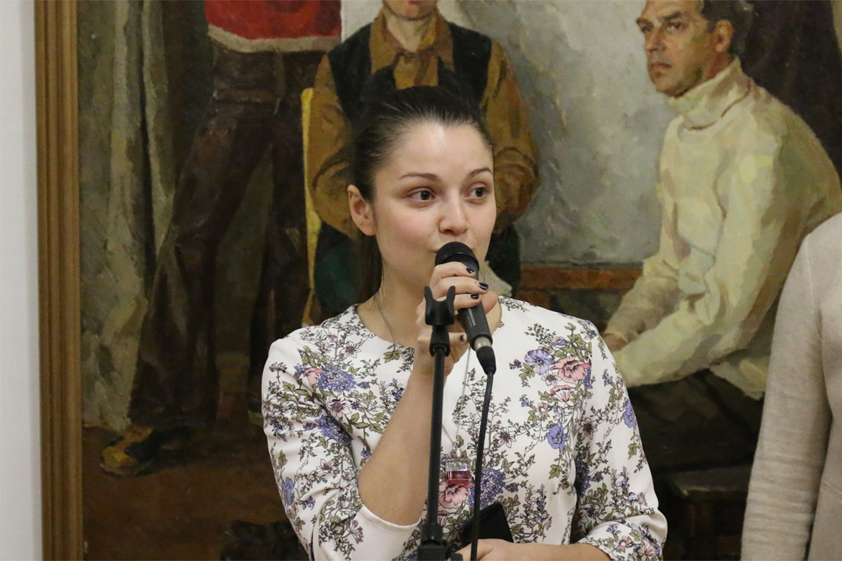 Выставка \"Наши, народные. Нина и Валерий Родионовы\" . К 100-летию Иваново-Вознесенской Губернии